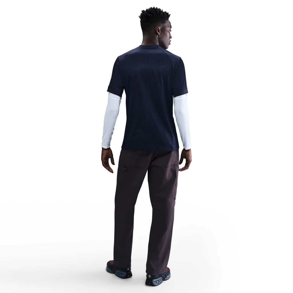 Le Paris Saint-Germain lance 2 maillots collectors pour ses 50 ans